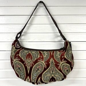 Maxx New York | Paisley Patterned Shoulder Bag
